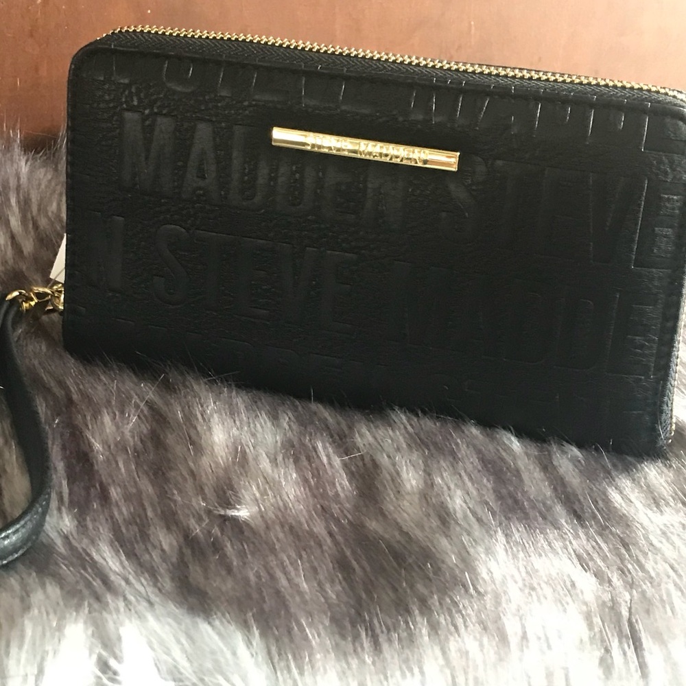 Steve Madden Wallet